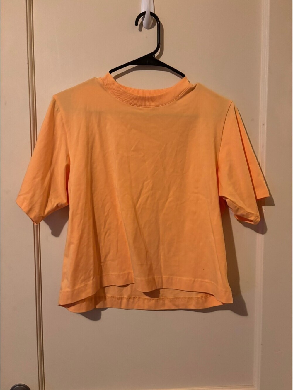 All in Motion orange cropped tee XS